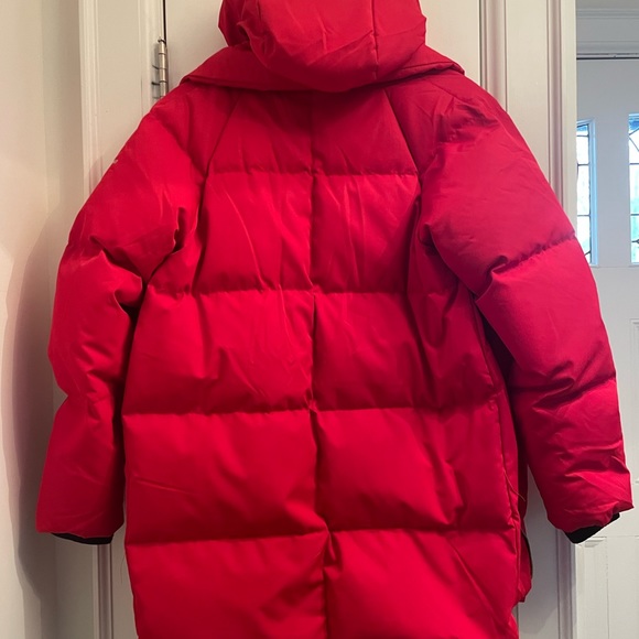 Red Orolay Jacket - size Small - Picture 3 of 3